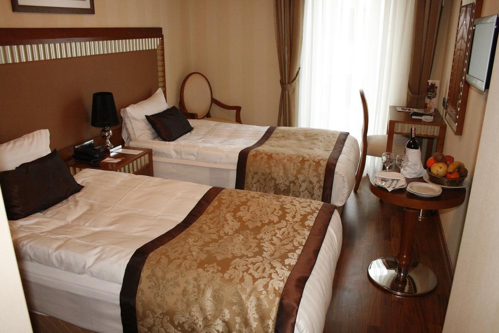 Nova Plaza Park Hotel Istanbul Room photo